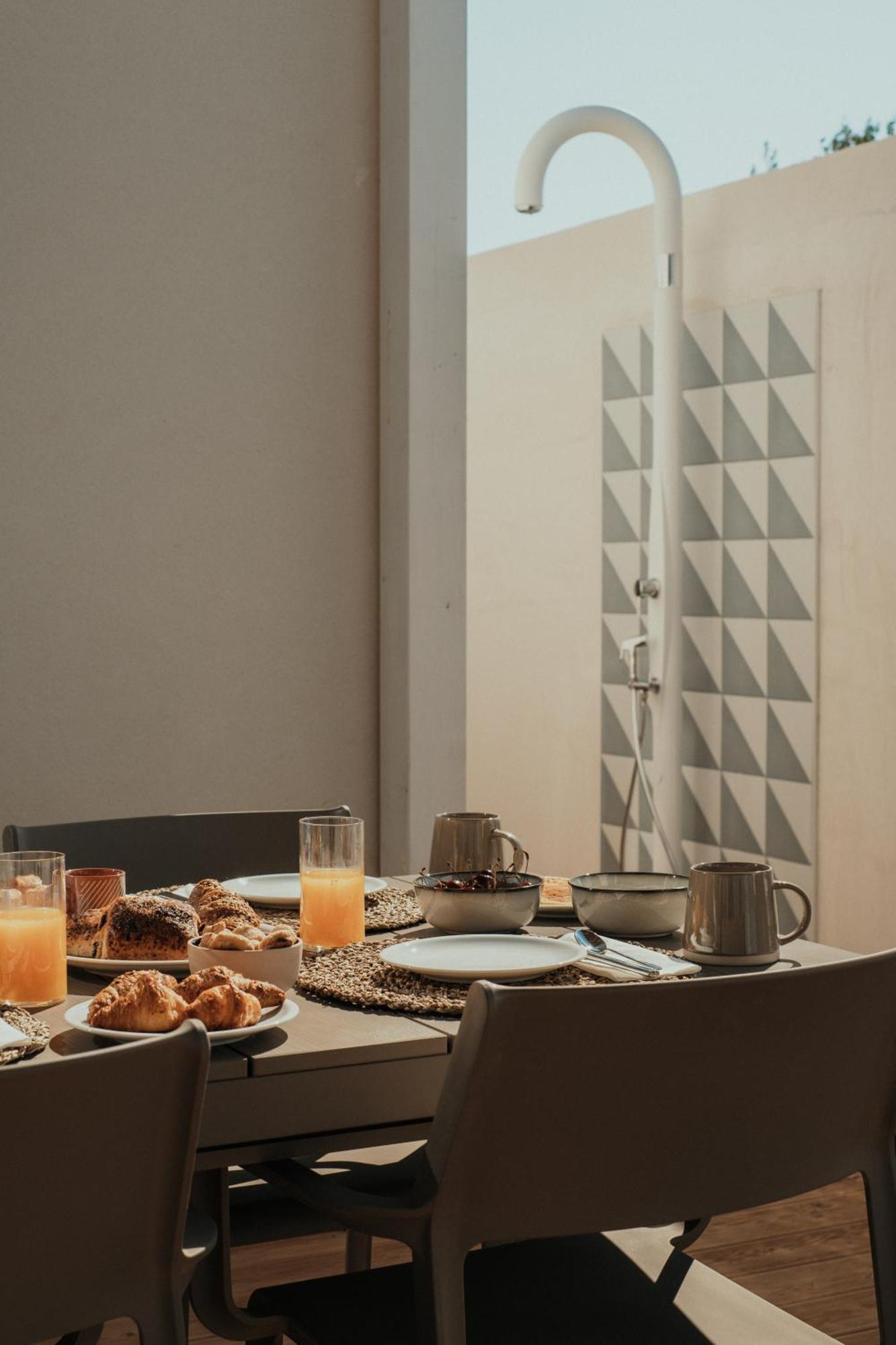 Methe Bed & Breakfast Lizzano  Bagian luar foto