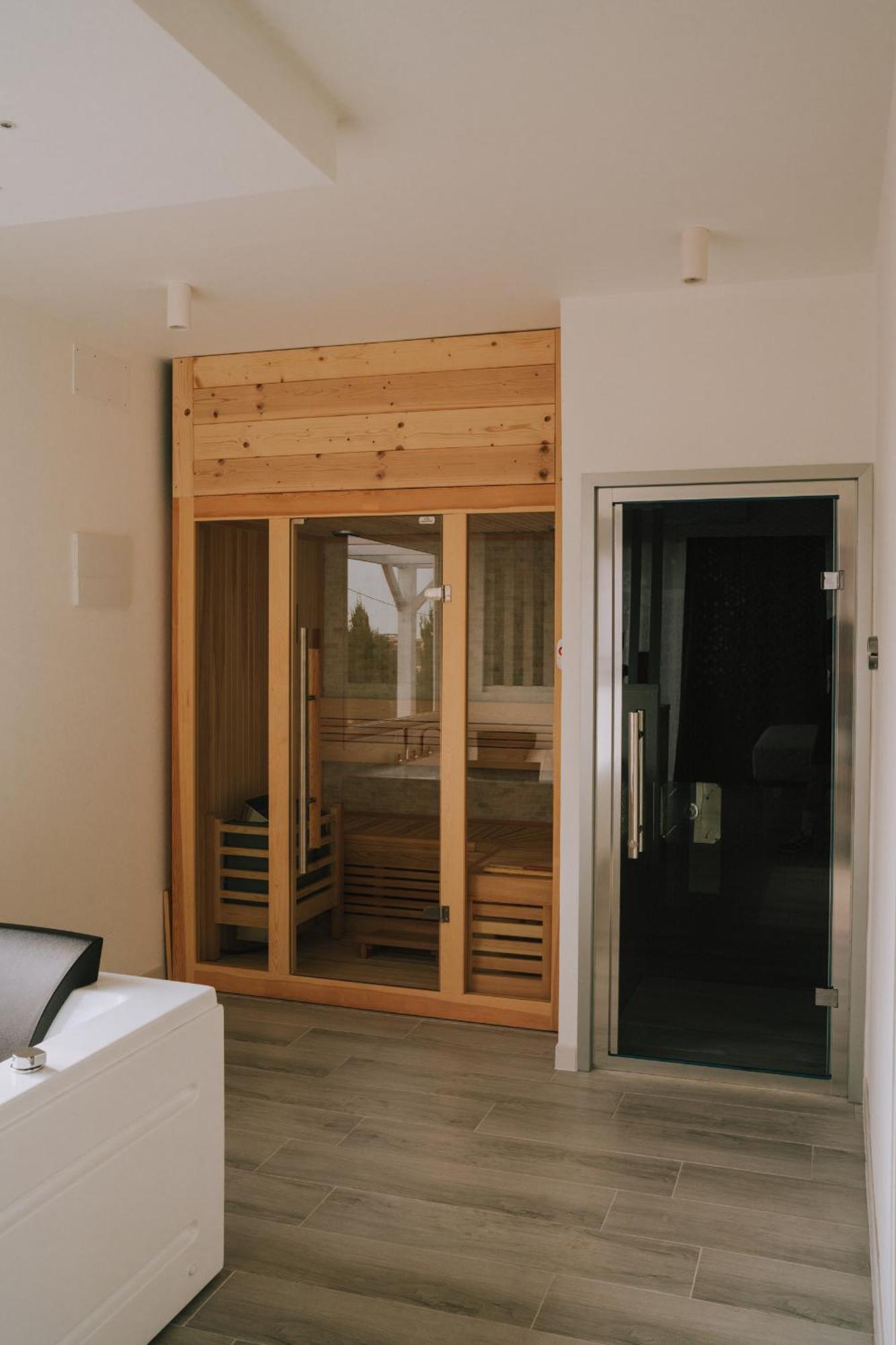 Methe Bed & Breakfast Lizzano  Bagian luar foto